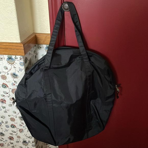 Baggallini Tote - Picture 4 of 5